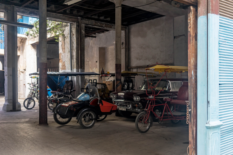 Illustration for article titled Here's What Cuba's Car Scene Looks Like In 2017